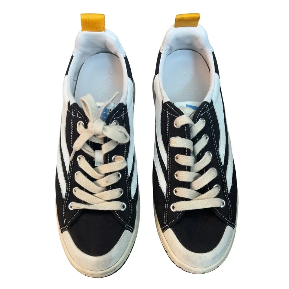 Oncept Portland Sneakers | Anthropologie | SZ: 8.5